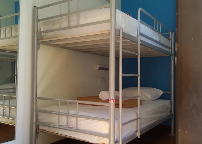 Hostel Cx Legian Kelod *