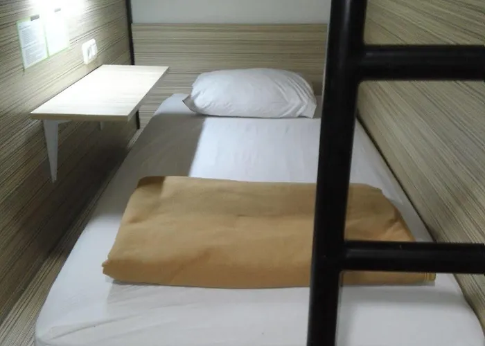 Cx Legian Kelod Hostel